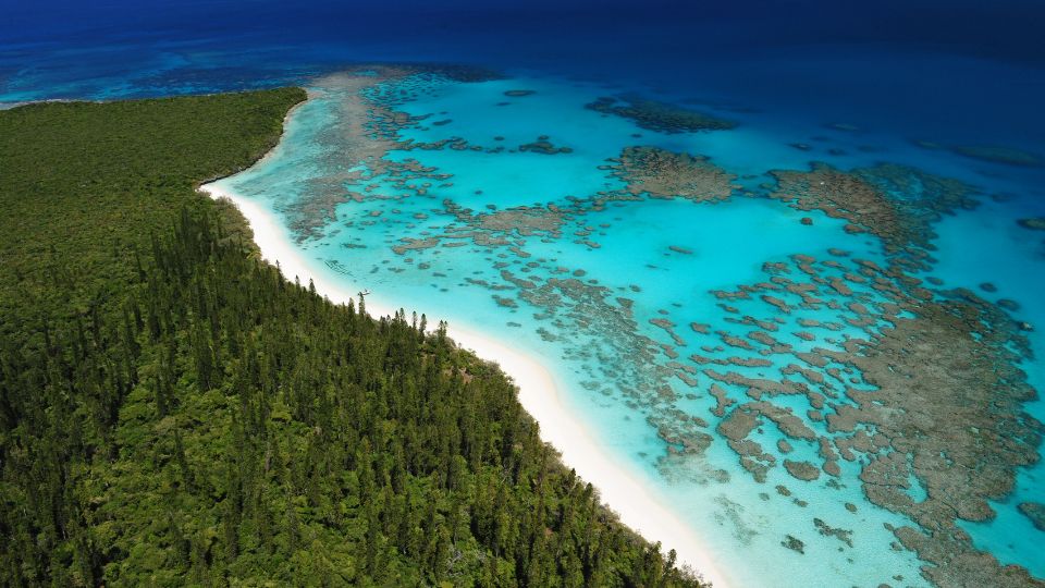 Maré — île sauvage et préservée des Loyauté